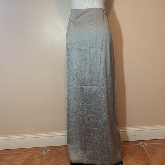 Ministry 100% Silk Silver Maxi/Long Skirt - Picture 3 of 10